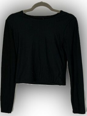 Pink Republic Black Long Sleeve Crop Top